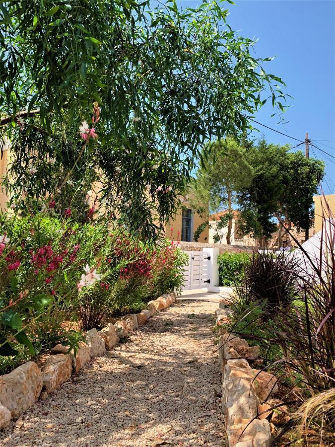Villa Miranda Chalki Town Exterior foto